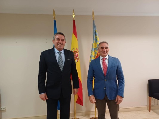 La Región de Murcia se alía con la Comunidad Valenciana y pide un encuentro nacional para abordar las plagas en el campo