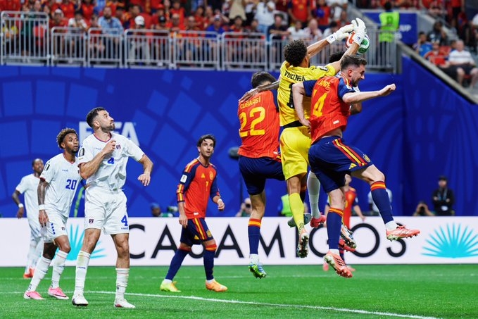 Duodécimo tropiezo de España en 17 estrenos en el Mundial