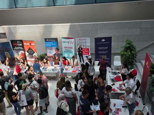 La Feria de Empleo Talento Joven reúne 20 empresas para mostrar nuevas oportunidades laborales 