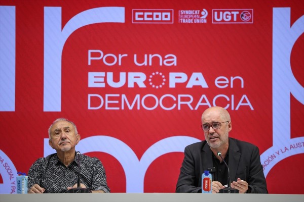 Sordo (CCOO) y Álvarez (UGT) niegan abusos en las bajas médicas y avisan a CEOE: 