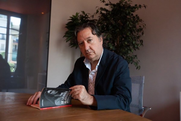 Un nuevo libro analiza la gestión de la ministra de Sanidad, Mónica García