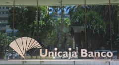 Unicaja gana 361 millones hasta junio, un 7% más, y anuncia un dividendo de 8,44 céntimos
