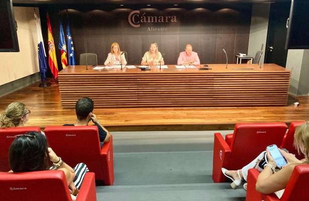 Alicante pondrá a la venta la sexta edición del bono-comercio en otoño con límite de 400 euros