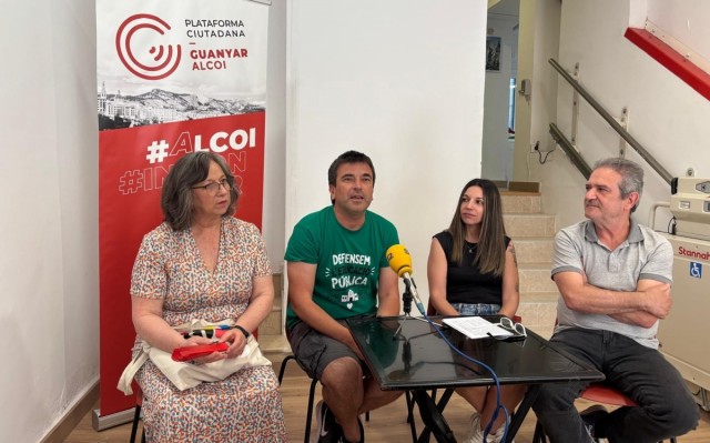 Cuatro candidaturas a encabezar la lista de Guanyar Alcoi a las Municipales: se elegirá con primarias abiertas