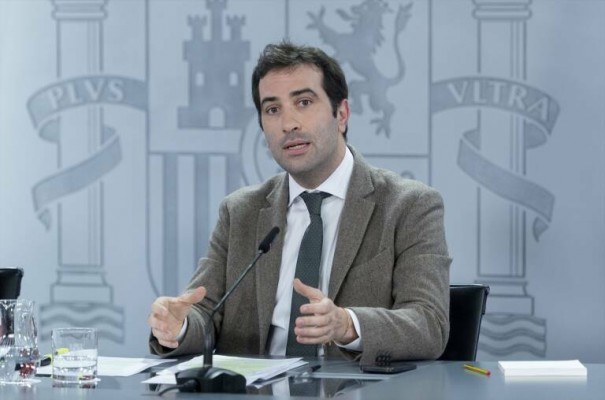 Cuerpo admite que todavía hay que conseguir que el crecimiento macroeconómico llegue a las familias