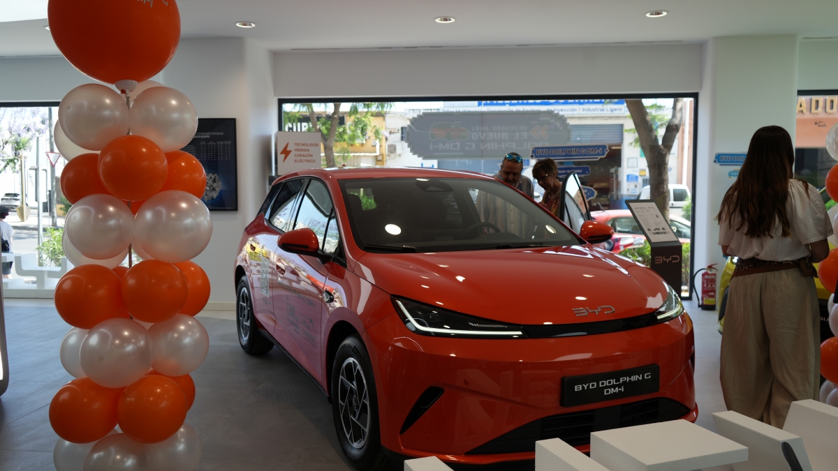 El nuevol BYD Dolphin G DM-i llega a BYD Atursa