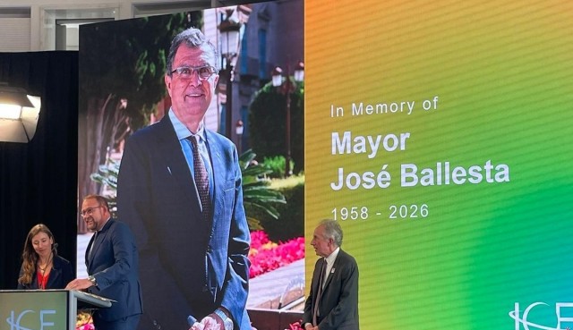 La conferencia ICF, en Maastricht, rinde homenaje a José Ballesta por su apuesta por la Ciudad Inteligente