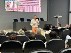 Sanitat proyectará un nuevo edificio en el Hospital General de Elche para llegar a los 22 quirófanos