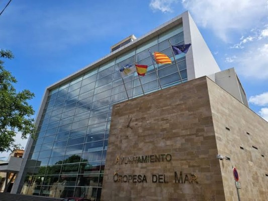 Oropesa prepara la tradicional Noche de San Juan con fuego, música y tradición junto al mar