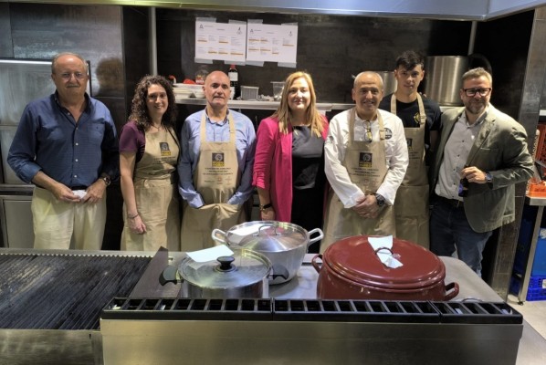 La Cantina de la Casa de la Cultura de Los Molinos Marfagones se hace con el 'Michirón de Oro' de la comarca de Cartagena