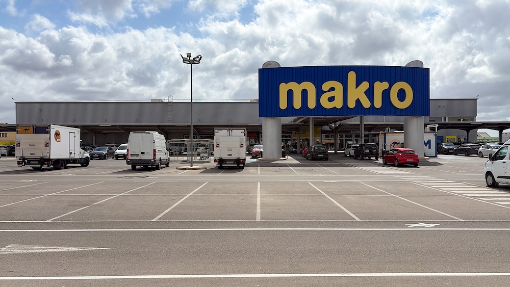 Makro invierte 2,6 millones en su Cash & Carry de Elche para la distribución hostelera en Alicante