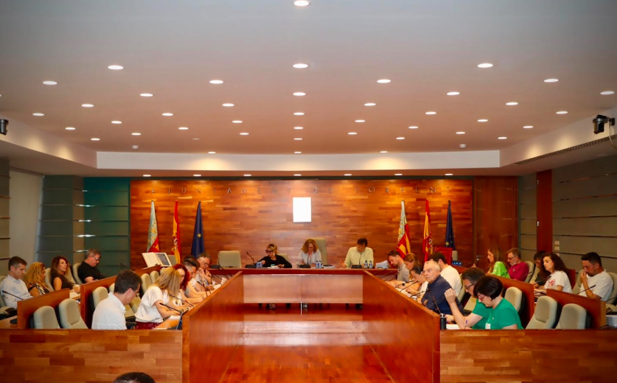 Pleno de Torrent. - Foto: AYUNTAMIENTO DE TORRENT Pleno de Torrent.