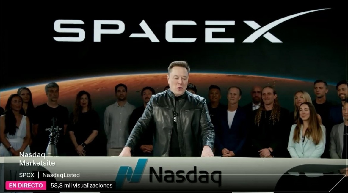 Elon Musk antes del debut bursátil de SpaceX. - Foto: NASDAQ