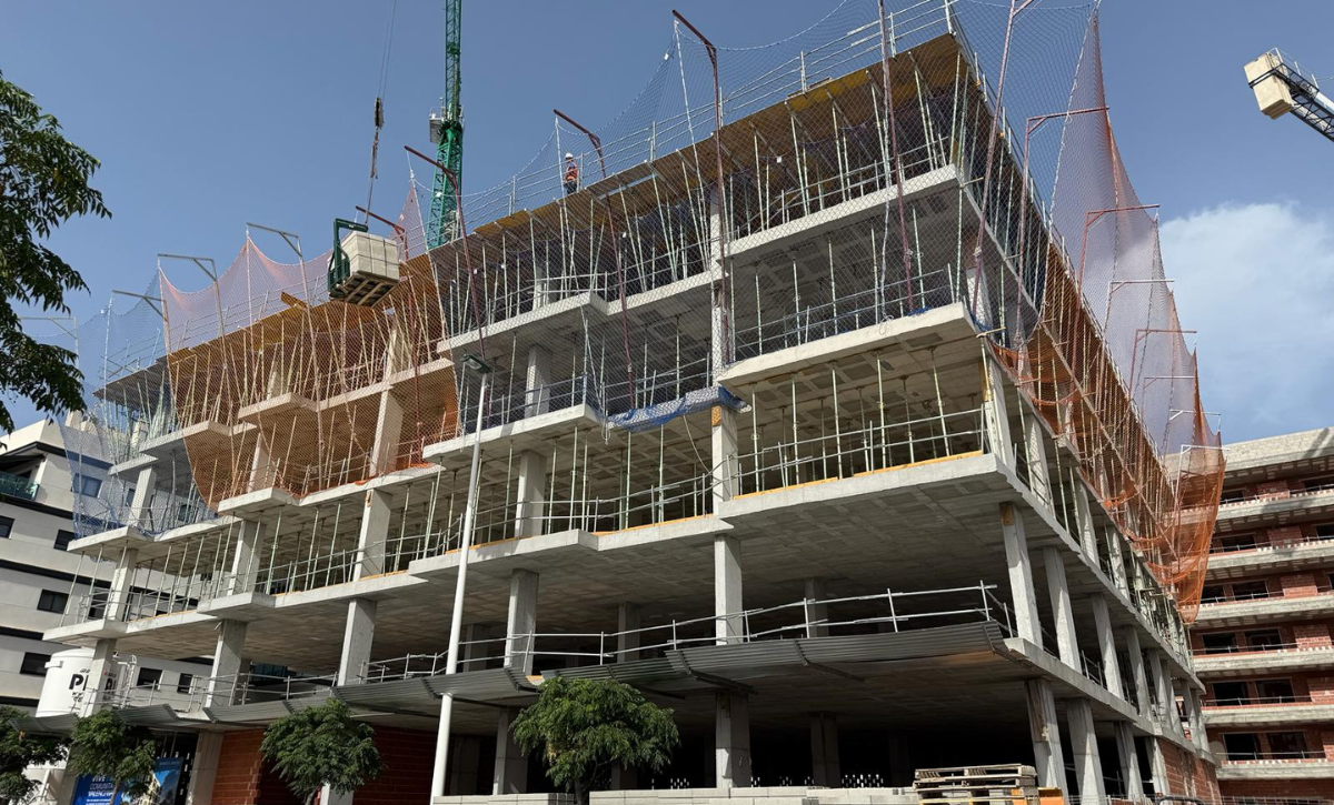 El CES alerta de que el mercado de la vivienda condiciona el desarrollo de la economía regional