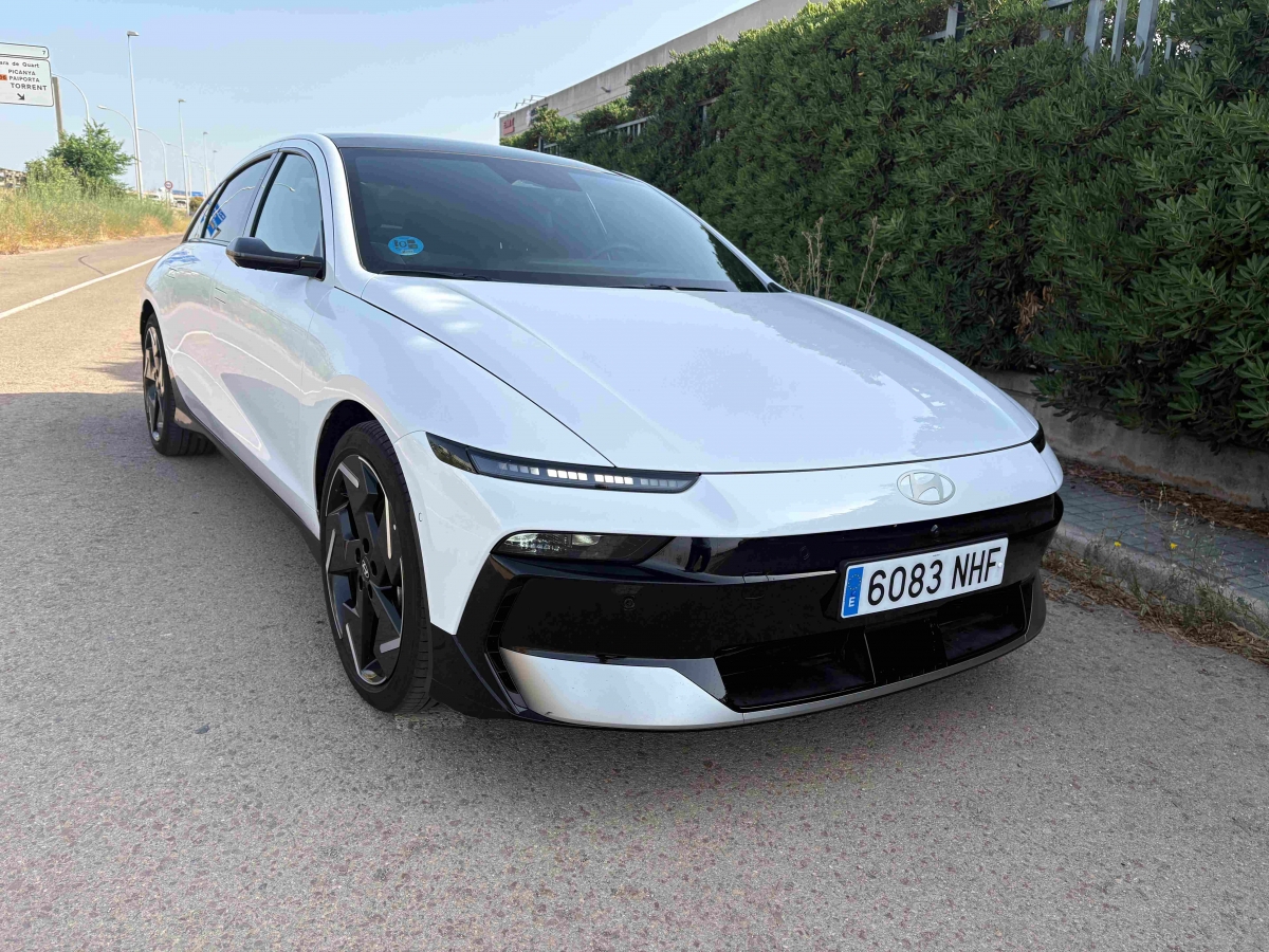 Hyundai IONIQ 6 325 CV AWD: tecnología, diseño y eficiencia en una nueva generación de vehículos eléctricos