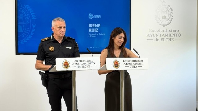 Más de 40 agentes velarán por la seguridad y la conservación de las playas de Elche en la noche de San Juan