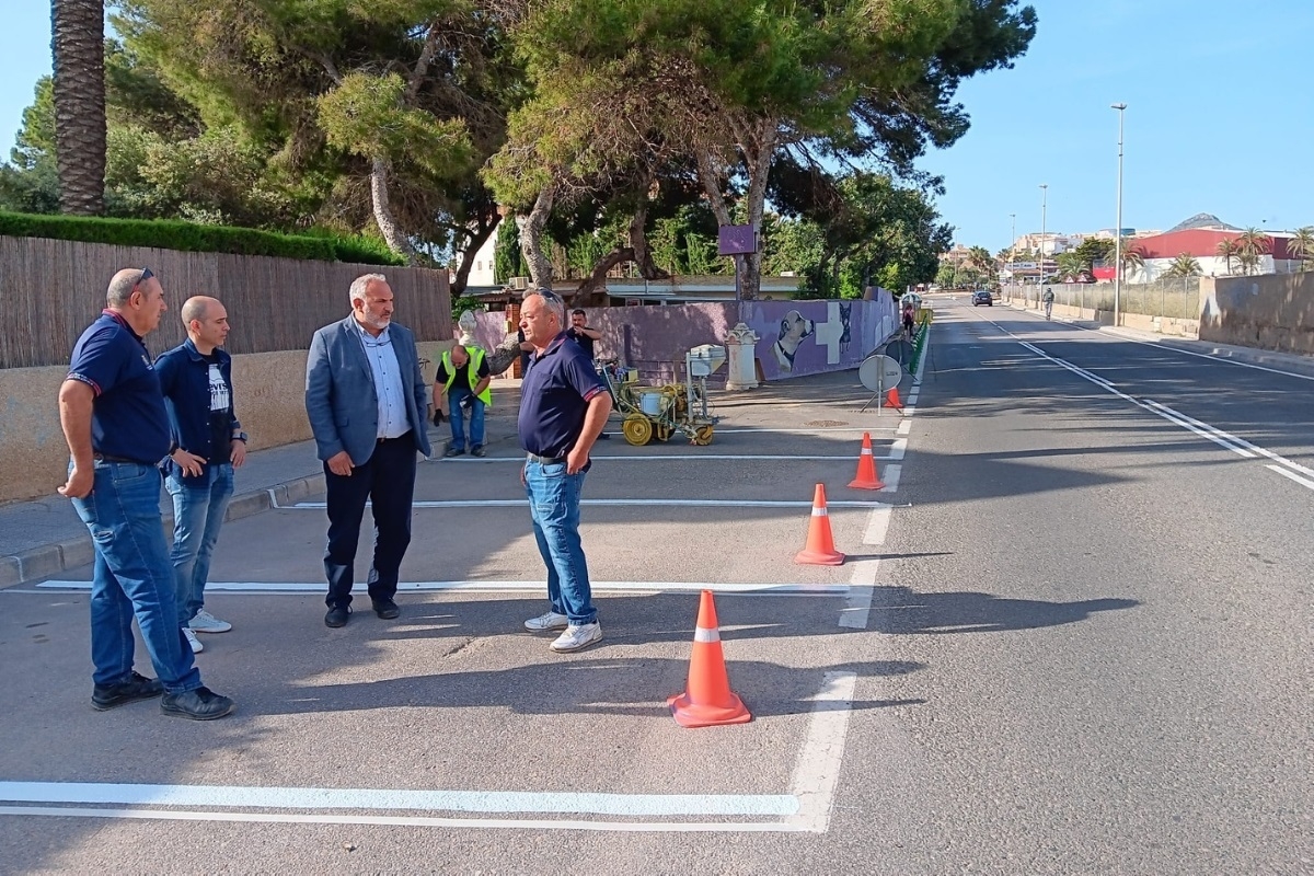 Los empresarios de Cabo de Palos piden un plan de movilidad con más aparcamientos y zonas peatonales