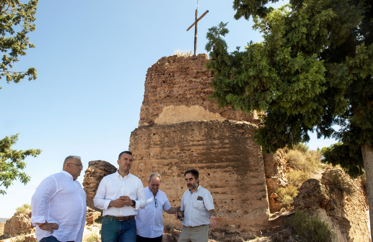 La Diputación destina 100.000 euros a la recuperación del castillo del Puig