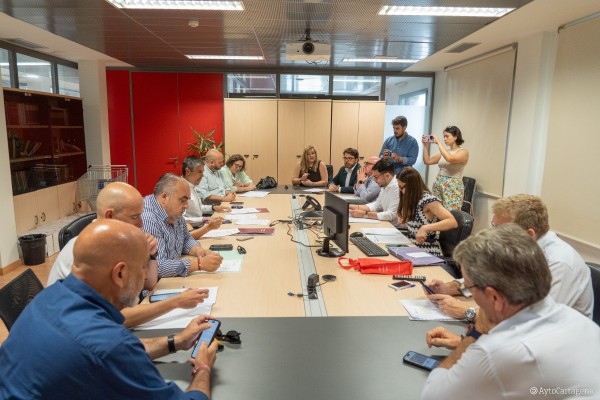 La concejala María Dolores Ruiz asegura tener una grabación en la que Beatriz Sánchez vincula fondos de Turismo con la campaña electoral de Arroyo