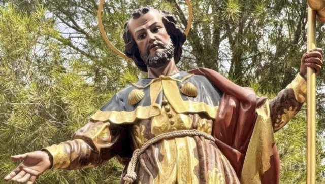 Ceutí lleva a la Plaza Belluga de Mucia la 'Bajá de San Roque', una de las tradiciones más singulares de la Región