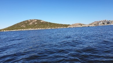 Cinco enclaves volcánicos que convierten al Mar Menor en un paisaje único