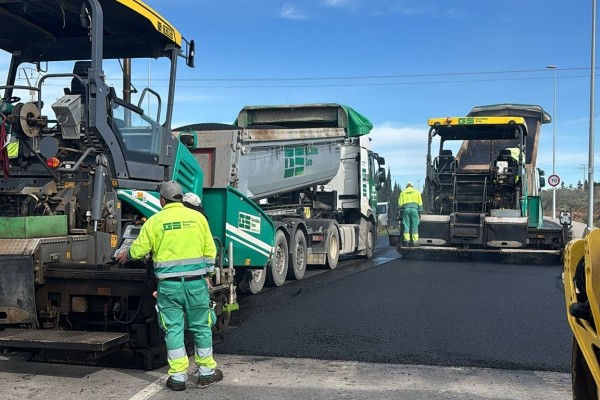 Cartagena se lanza a renovar el asfalto de 4.600 m2 en diputaciones como Perín, Tallante, El Portús y Molinos Marfagones