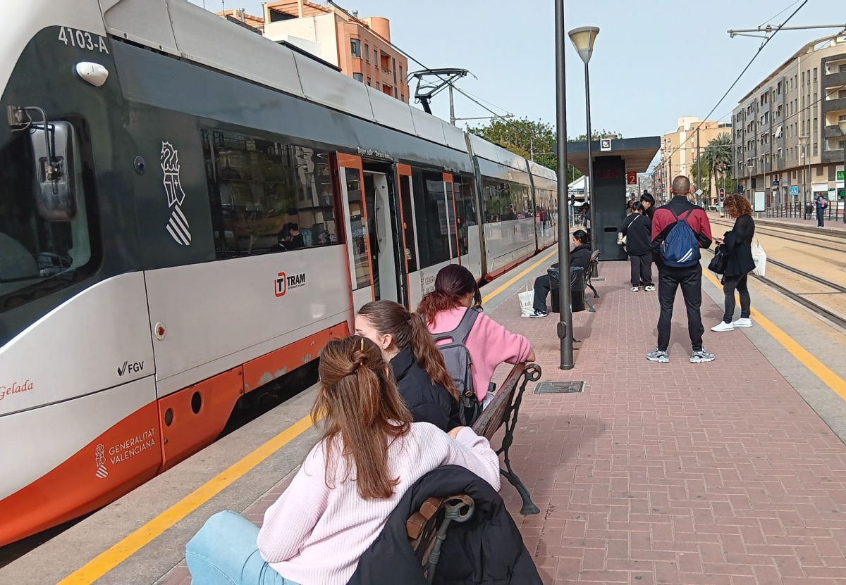 TRAM d´Alacant desplazó el pasado mes de mayo más de 1,6 millones de viajeros