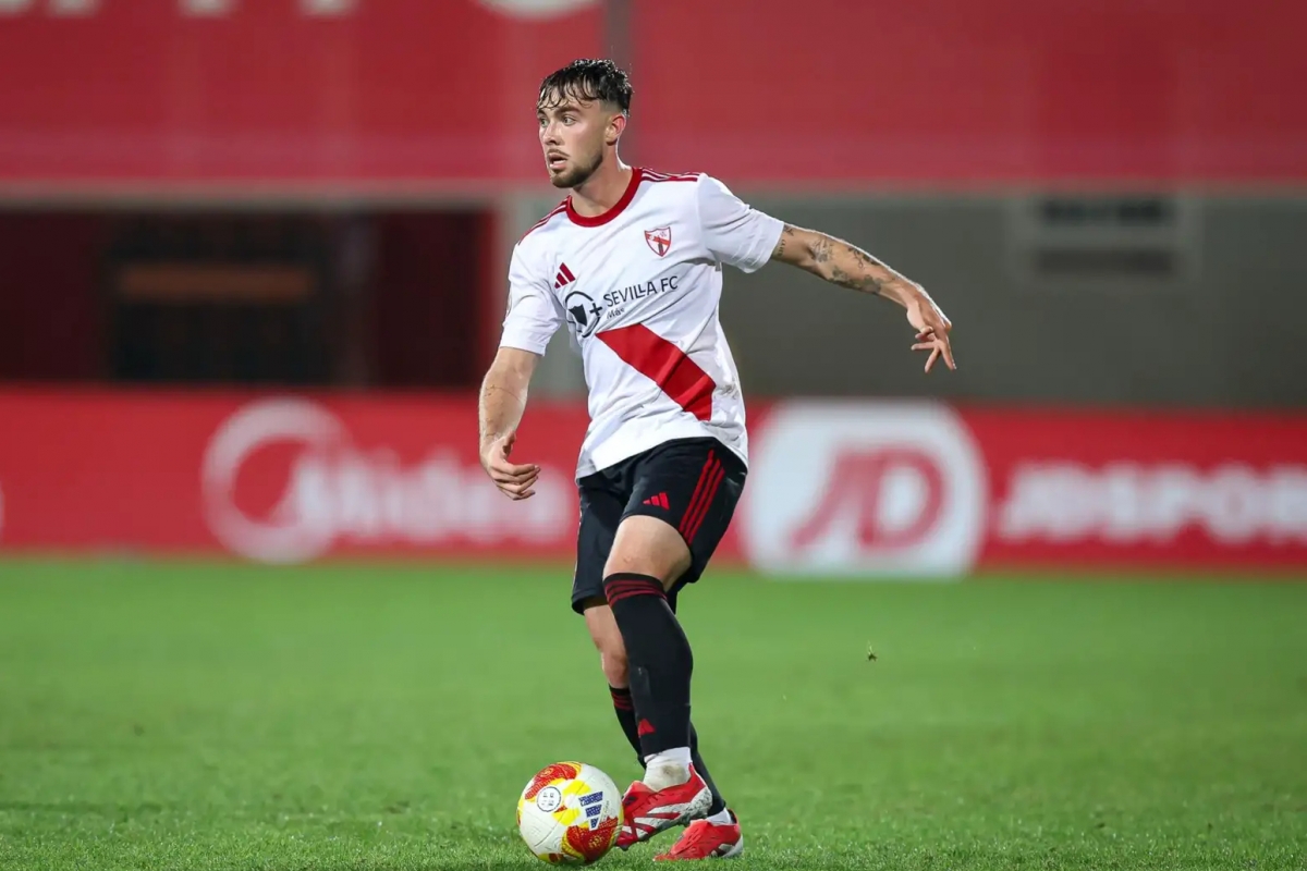 David López competirá con Javi Jiménez en el lateral izquierdo del Hércules CF
