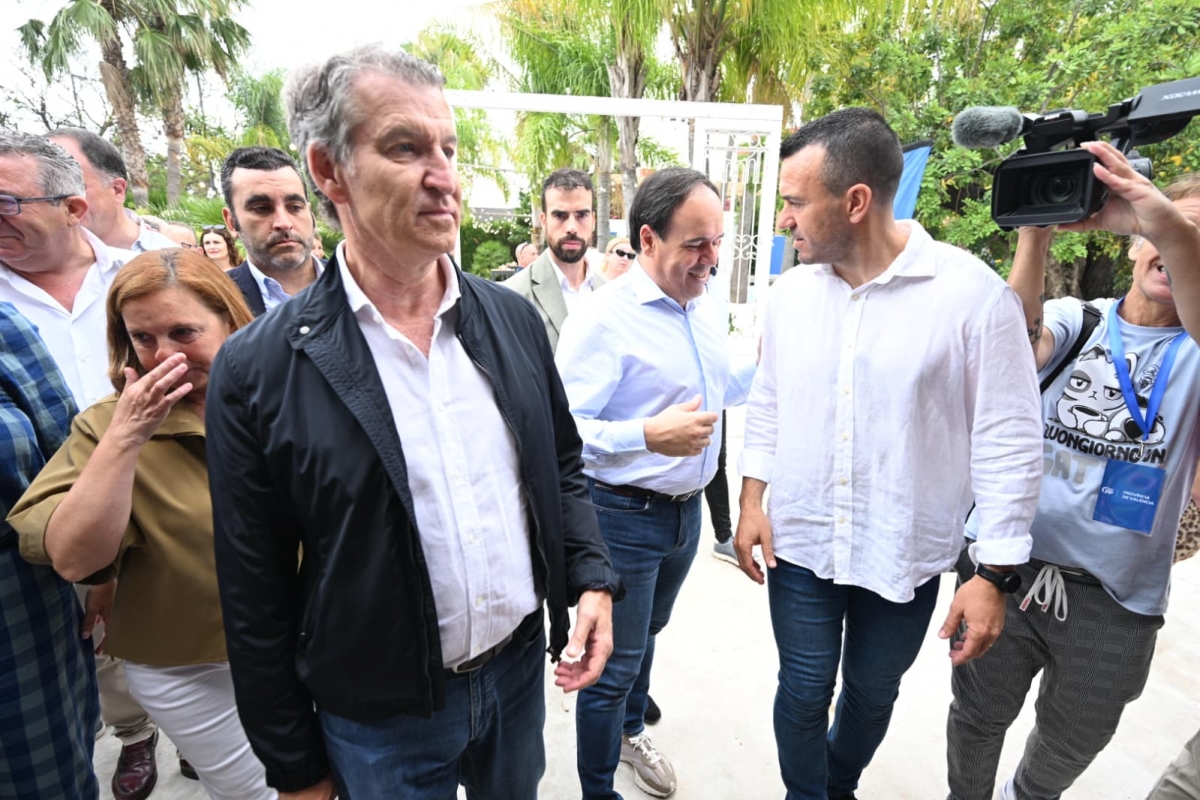 Feijóo elude señalar a Pérez Llorca como candidato y prolonga la incertidumbre en el PPCV