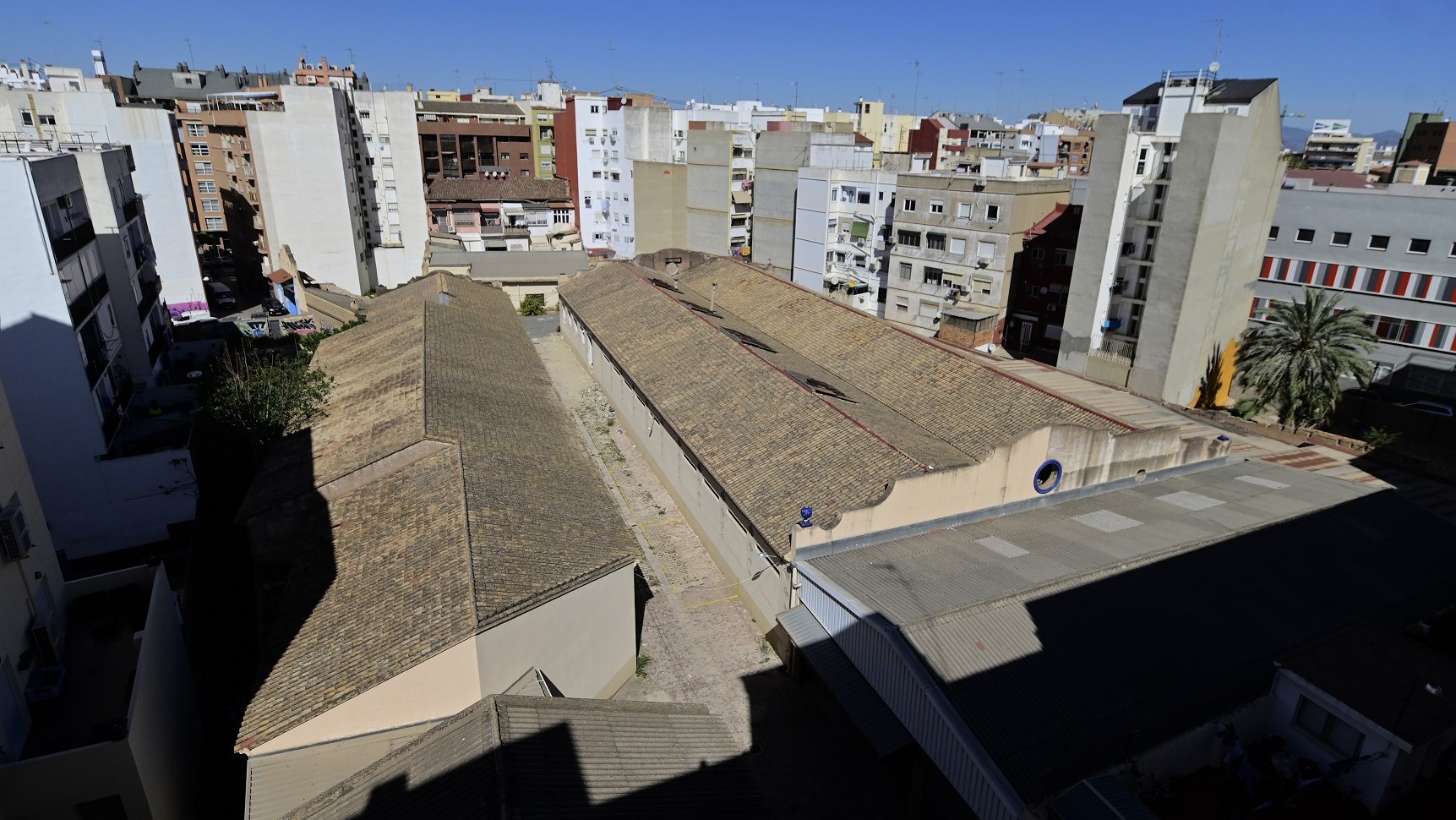 Aprobada la suspensión de licencias urbanísticas en el entorno de las naves de la Saïdia