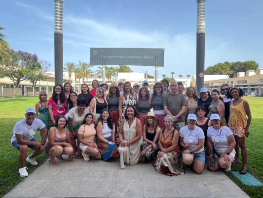 Castelló se proyecta como epicentro del turismo de bienestar en la primera jornada de Satsang Life Experience