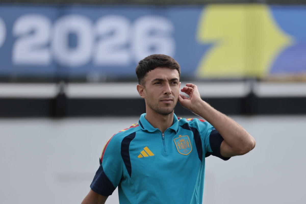 Zubimendi: “El mediocampo de España no ralentiza el juego, me extraña el debate”