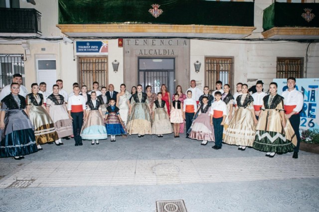 Claudia Albert Giner y María Salom Fallán, proclamadas reinas de Sant Pere ante cerca de 1.800 personas