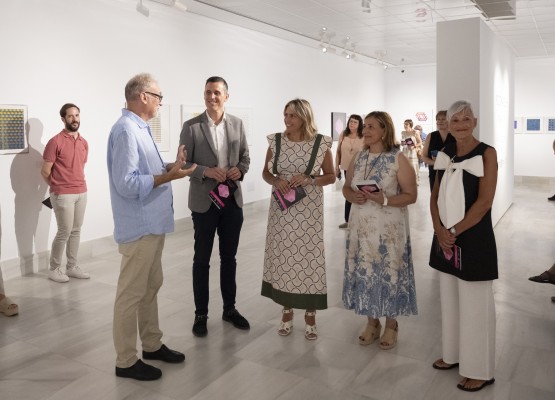 La Diputación y Benicàssim difunden cultura con la muestra 'Monika Buch. Forma y color'