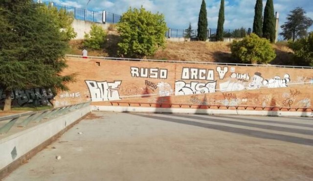 Asfaltos y Construcciones Aitana, mejor oferta para reformar la pista deportiva de Zona Nord en Alcoy