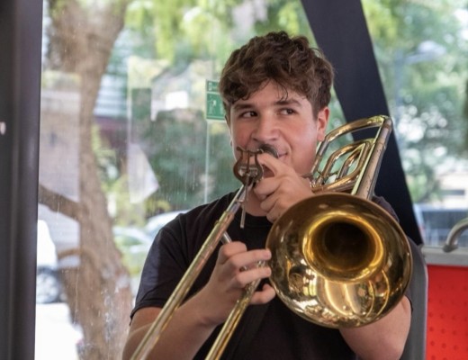 La música 'se sube' al bus con varios conciertos sobre ruedas