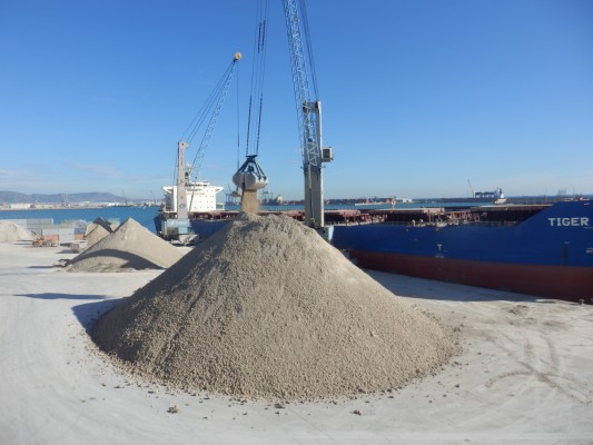 PortCastelló incrementará la protección ambiental en las operativas de granel sólido
