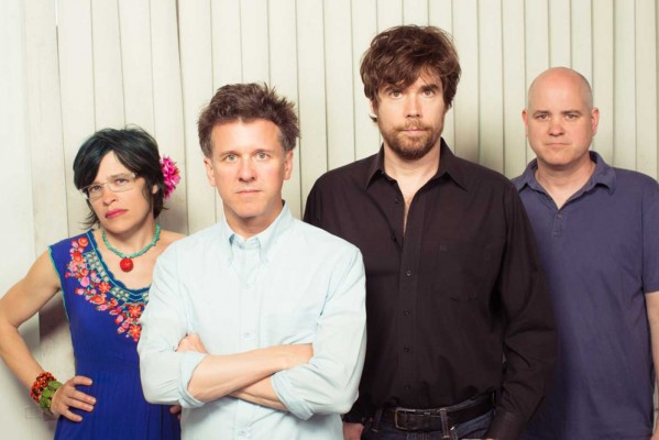 Nervio, energía y emoción: Superchunk vuelve a Valencia por el 30º aniversario de 'Foolish'