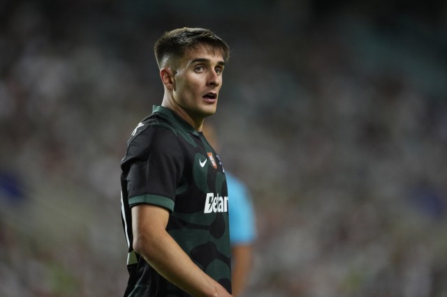 El Valencia CF tanteó la cesión de Iván Fresneda para el lateral derecho