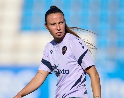 Núria Escoms seguirá ligada al Levante UD Femenino hasta 2028