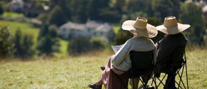 La pensión media se sitúa en 831,03 euros en mayo en la Comunitat, un 1,9% más que en 2015