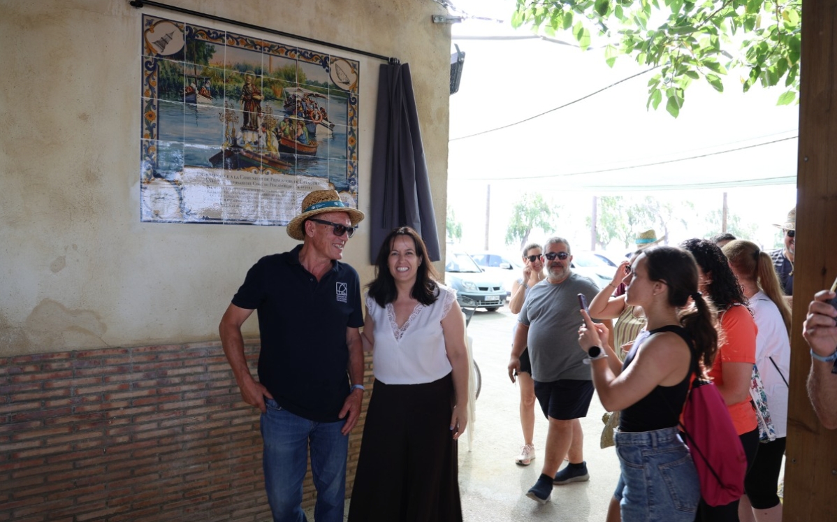 inauguración del mural. 