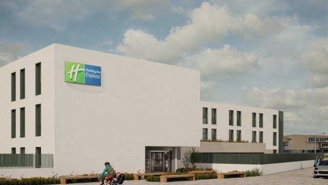 Gandia suma 105 nuevas plazas hoteleras: arranca la construcción del Holiday Inn Express Sanxo Llop