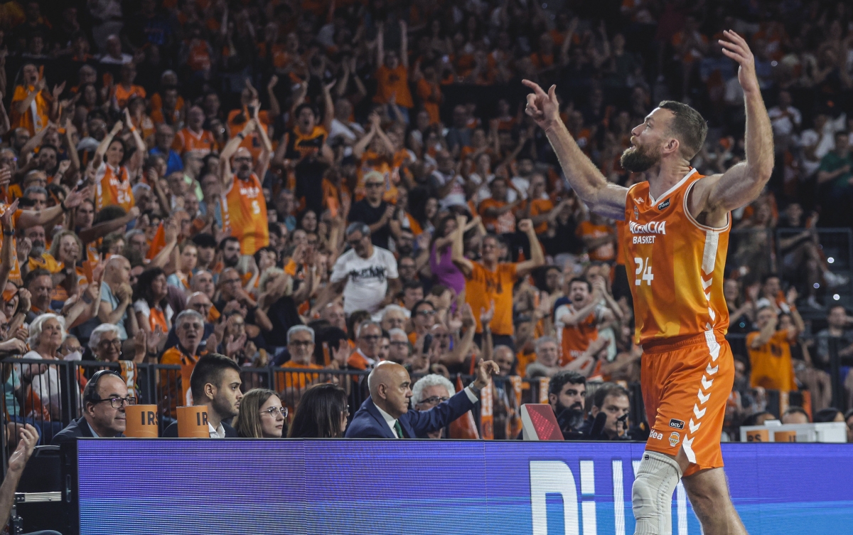 El Valencia quiere cerrar su segundo título liguero en el Palau y por la vía rápida