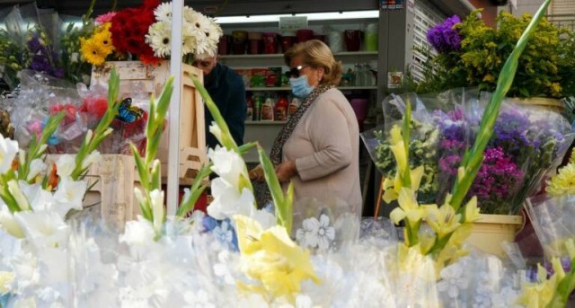 Abre el plazo para que los vendedores de flores soliciten los puestos de Todos los Santos
