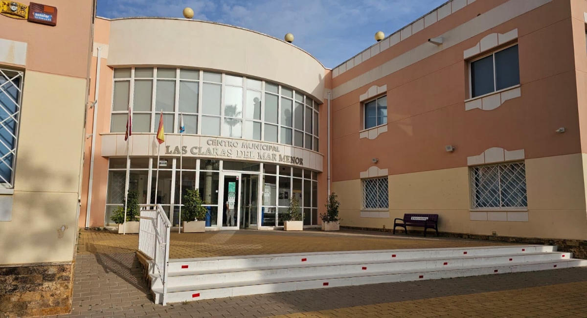 Nueva vida para el restaurante del centro Las Claras del Mar Menor de Los Alcázares: el Ayuntamiento aprueba su concesión
