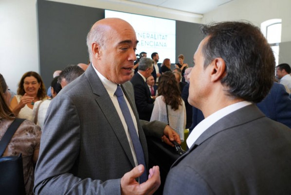 Barrachina ficha de jefe de Gabinete al director de Comunicación en la Diputación de la era Moliner 