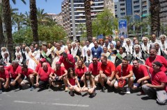 Pañuelos blancos en Luceros para Alto Palancia en el cierre de las mascletaes de Alicante