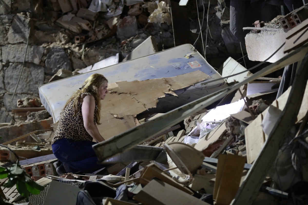 Un doble terremoto de magnitudes 7,2 y 7,5 en Venezuela provoca derrumbes y riesgo de colapso