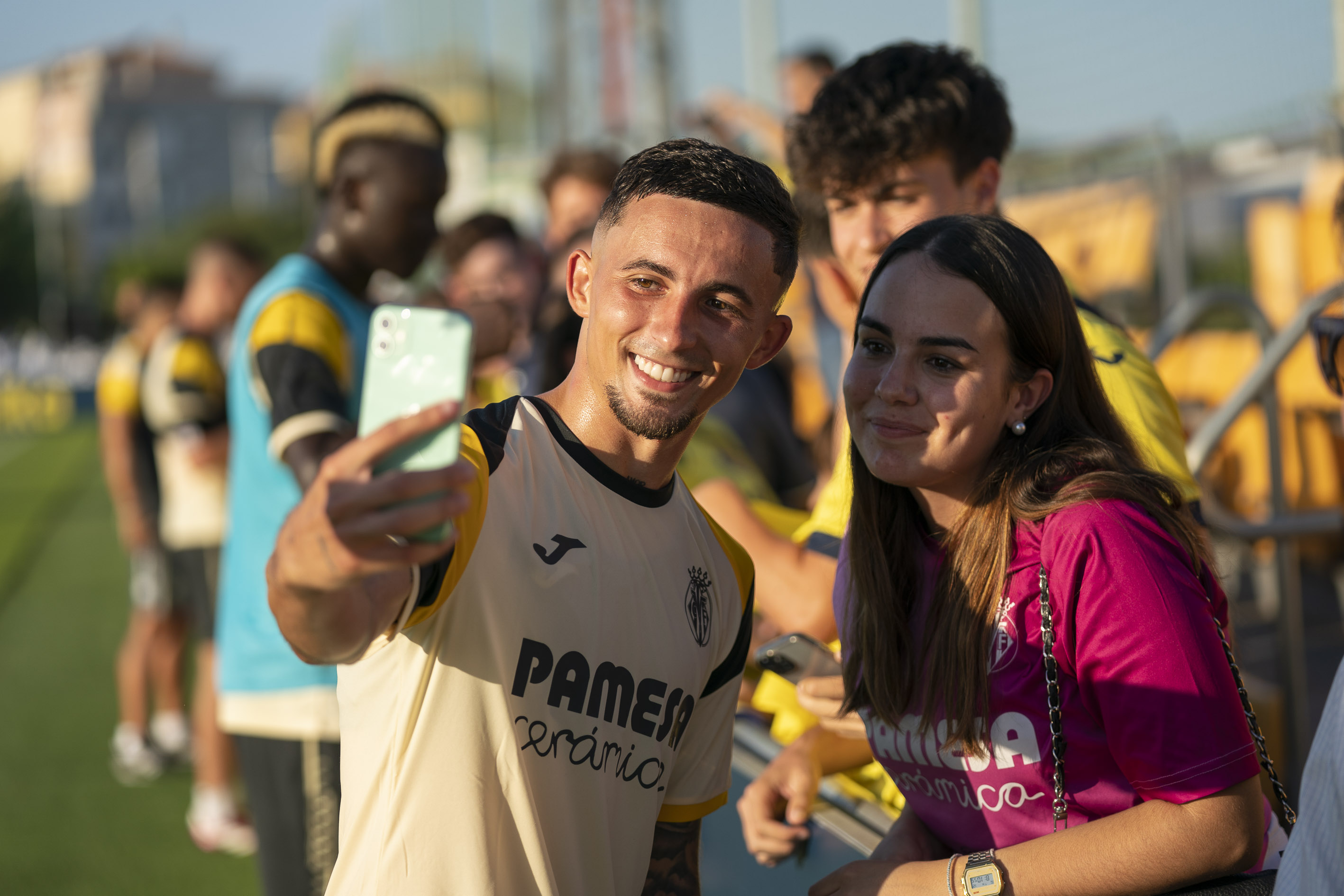 Yeremy Pino y Juan Foyth reciben el alta médica tras más de medio año de baja
